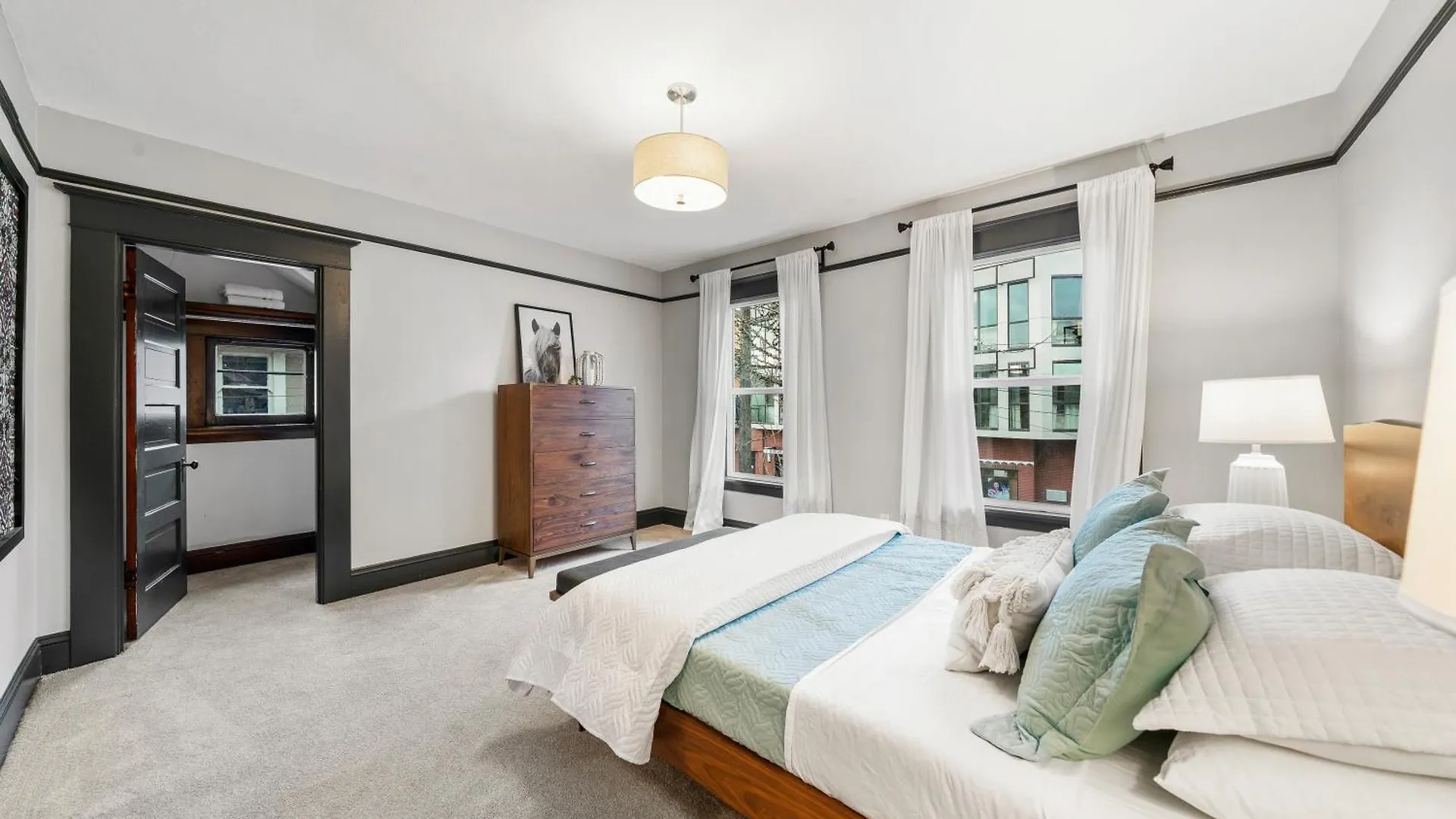 Holiday home Stay Portland - Fresh Belmont Charmer - 95 Walkscore United States