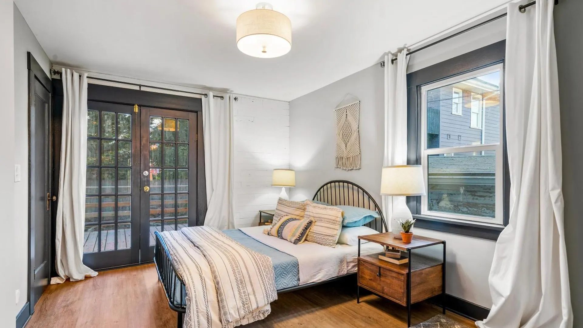 Stay Portland - Fresh Belmont Charmer - 95 Walkscore