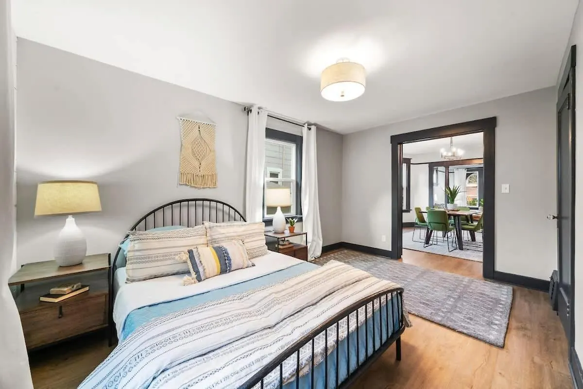 Stay Portland - Fresh Belmont Charmer - 95 Walkscore