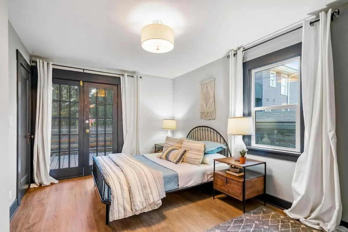 Stay Portland - Fresh Belmont Charmer - 95 Walkscore